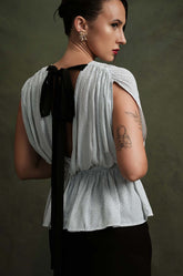 GATHERED WAIST V NECK TOP